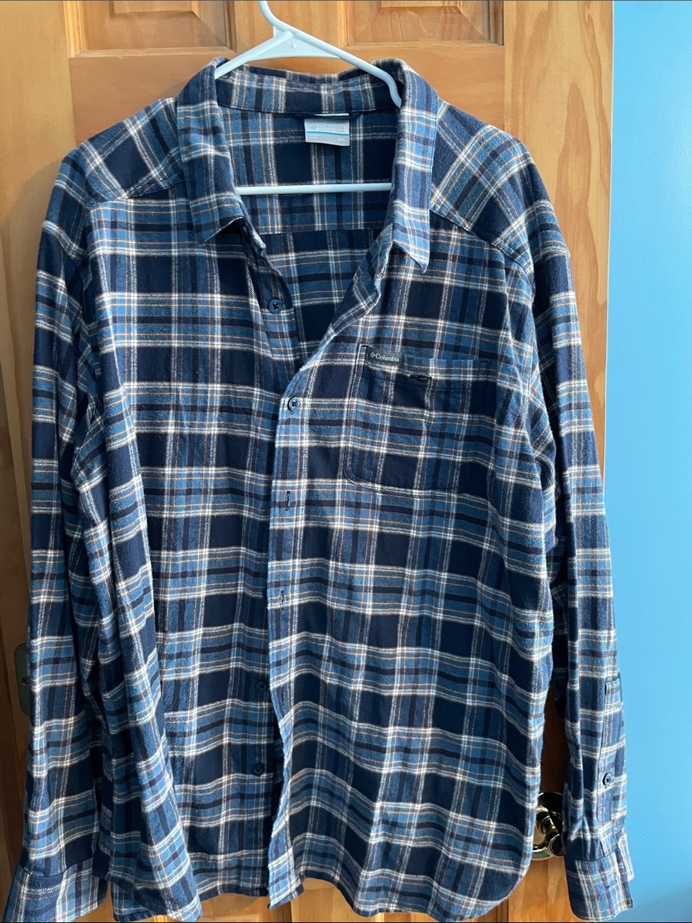 Columbia Men's Navy & White Plaid Button-Up Shirt